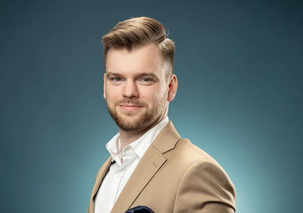Mateusz Sikorski - ekspert finansowy Penthouse Office Kraków